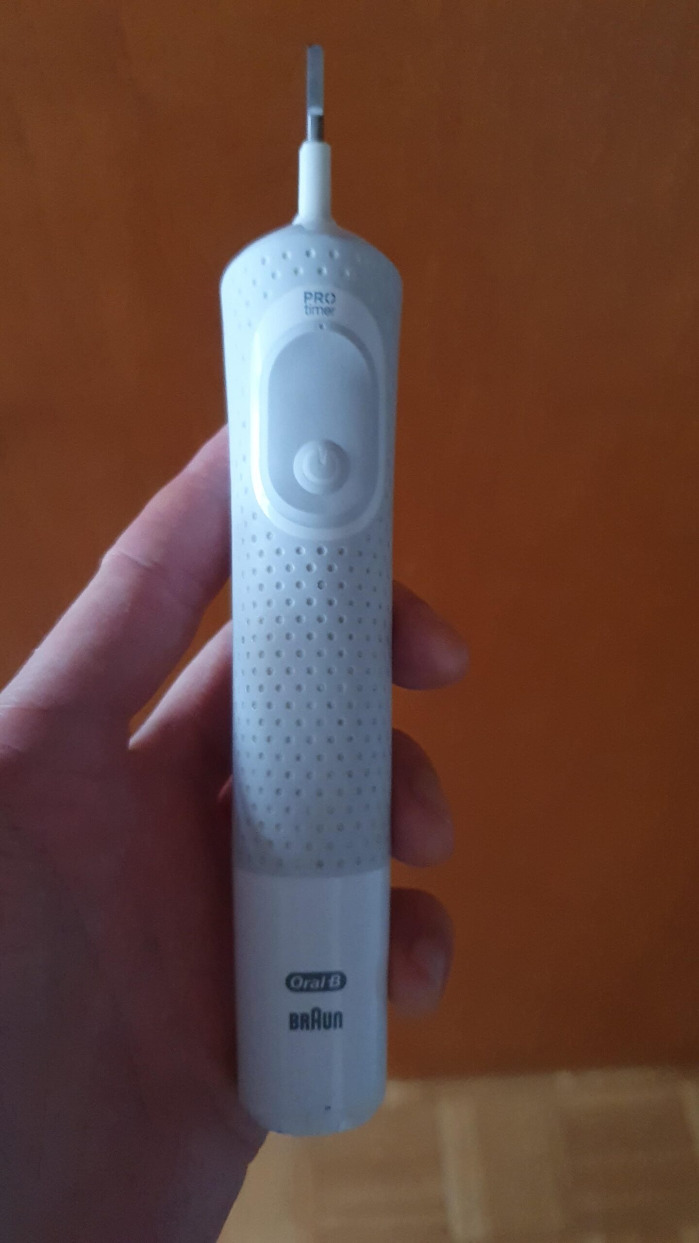 Why Does My Electric Toothbrush Turn on by Itsel