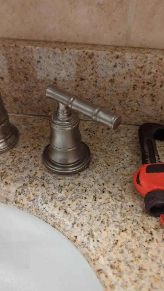 How to Remove Faucet Handle Without Screws