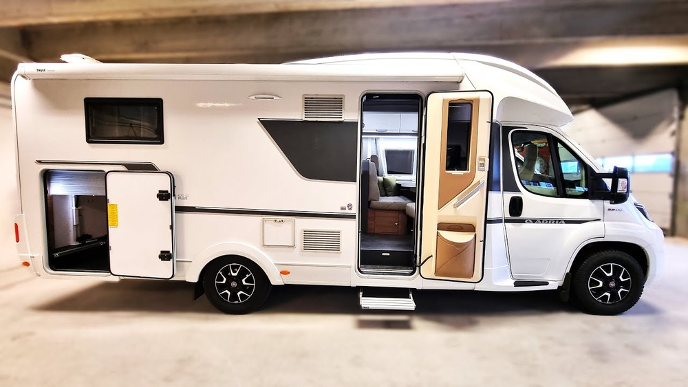 Small Luxury Rvs