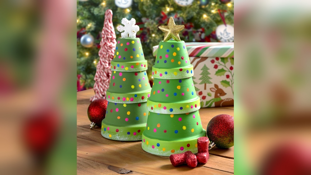 20 Diy Terra Cotta Clay Pot Christmas Craft Ideas