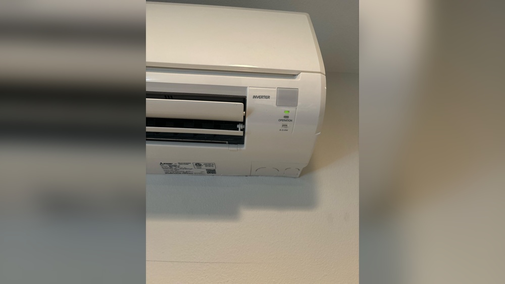 Mitsubishi Electric Air Conditioner Blinking Green Light